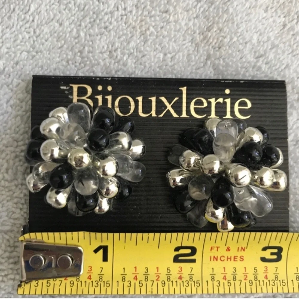 1980's Clip on Earrings